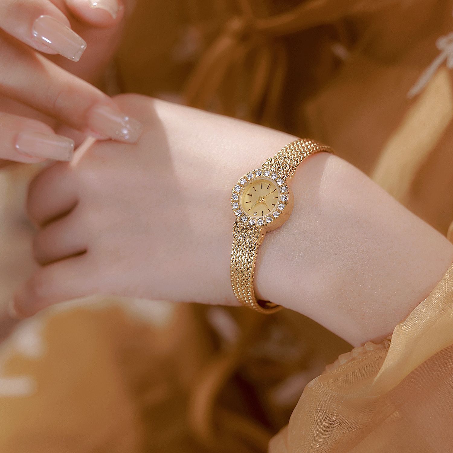 빈티지 여성용 손목 시계 럭셔리 기질 여성용 시계 밀  - Vintage Fashion Watches 리뷰 및 가격